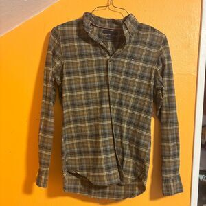 Tommy Hilfiger Mens XS Olive Green Plaid Button Down Shirt Long Sleeve